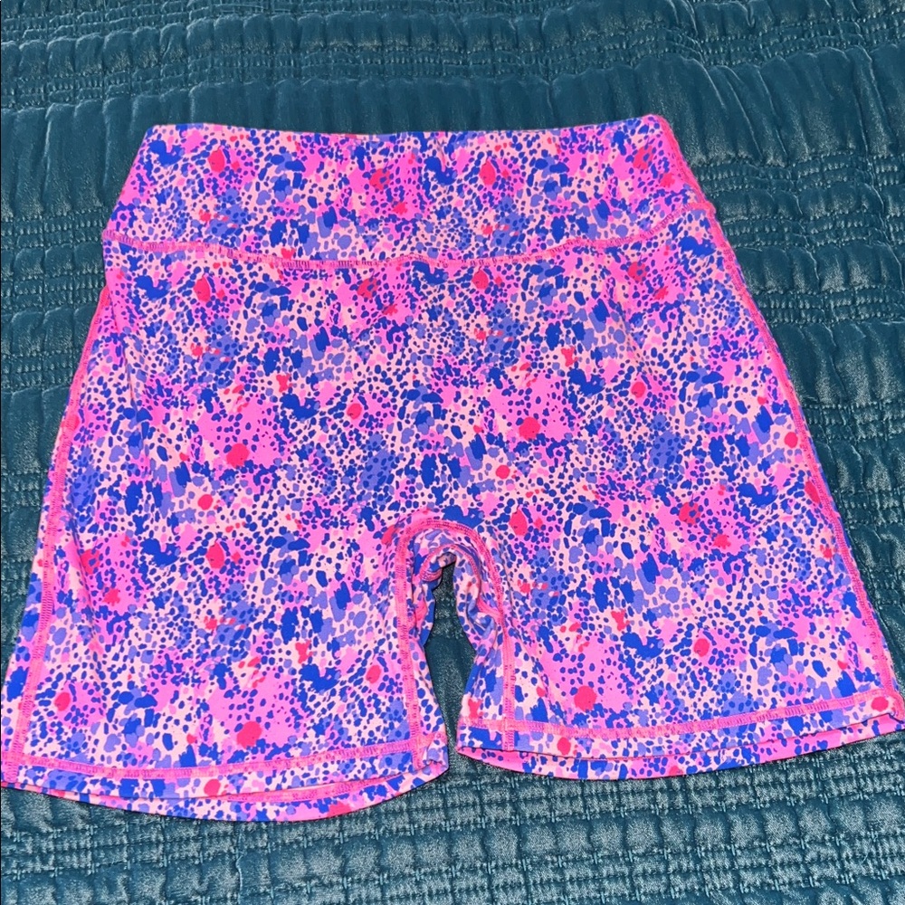 XL Buffbunny 6” Legacy Shorts
